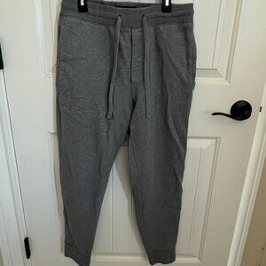 American Eagle Grey size S